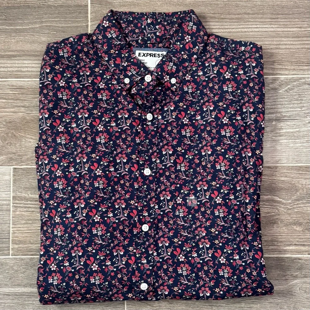 EXPRESS Men's Navy Floral Button Down Long Sleeve
Shirt size Large (NWT) - Picture 2 of 11